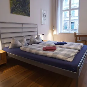 Maedchenkammer Berlín